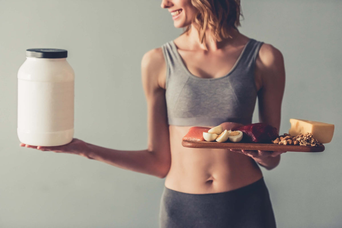 Muskelaufbau - Ernährung oder Proteinpulver?