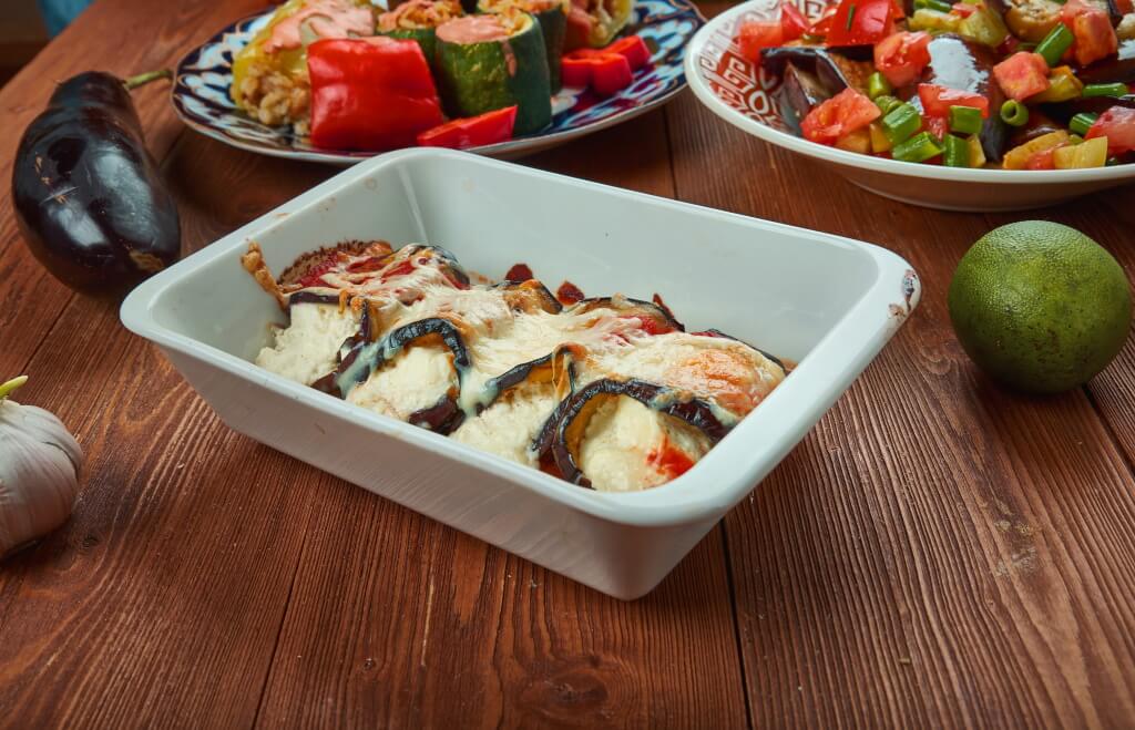Gemüse-Cannelloni in der Auflaufform