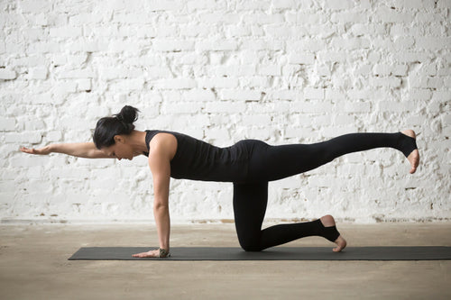  Rückentraining für zuhause: Mit diesen Übungen stärken Sie Ihre Rückenmuskulatur 